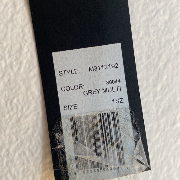 Marc by Marc Jacobs grey multi faux fur small purse. New with dust bag - Picture 4 of 11